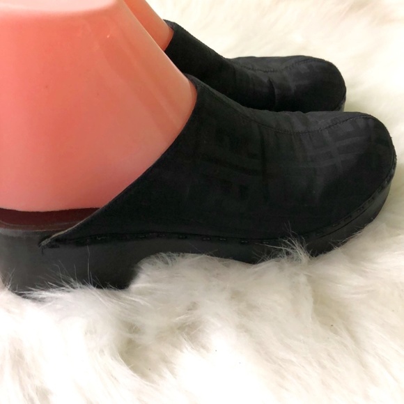 Fendi Clogs size 34 / US 4 - Picture 6 of 8